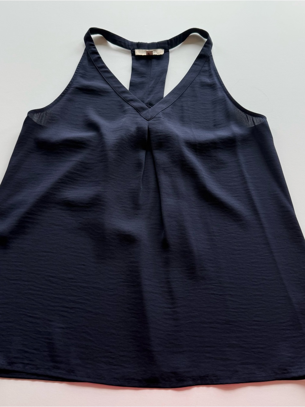 Banana Republic Women’s Navy V-Neck Racerback Tank Top blouse